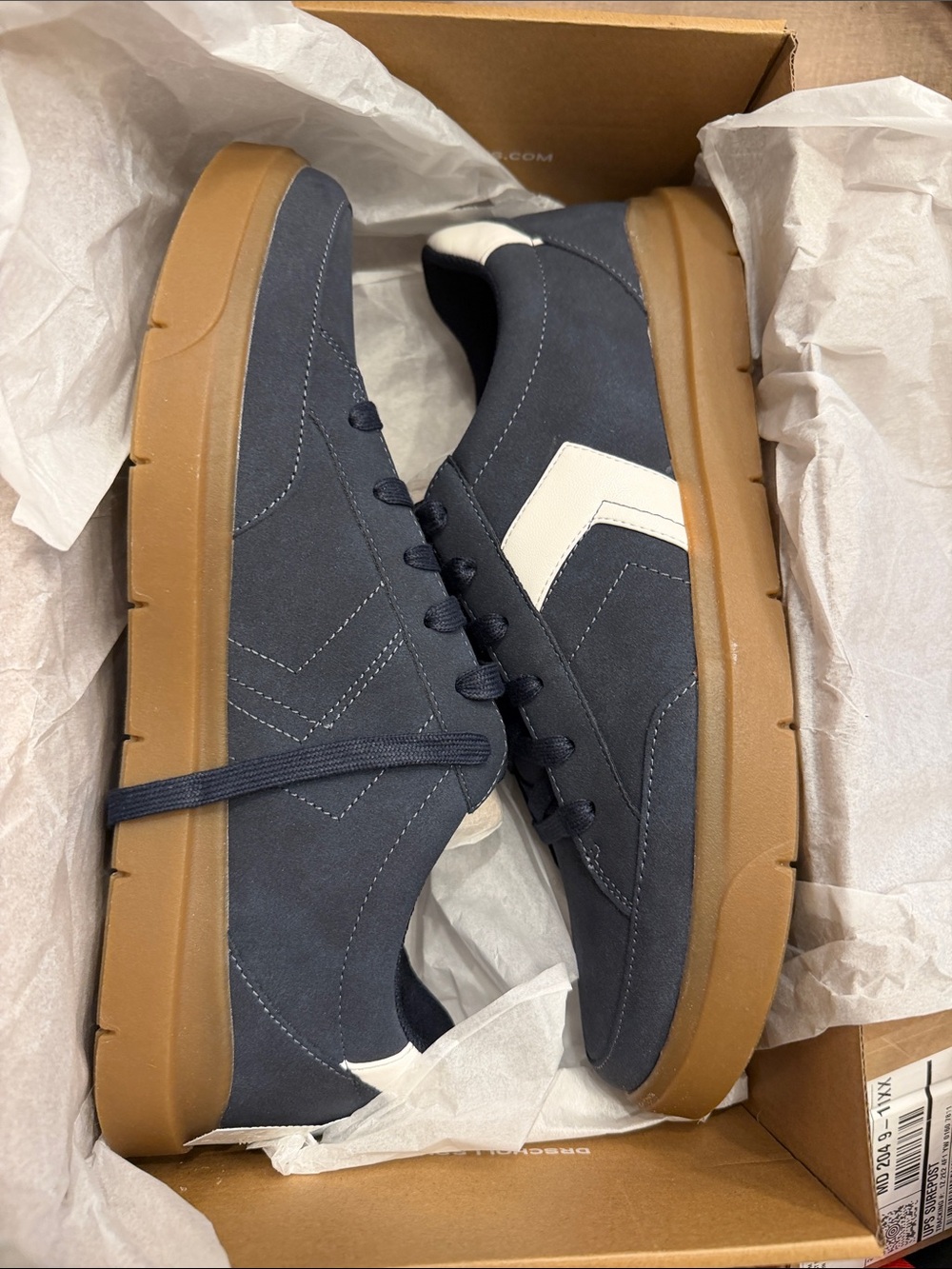 Dr. Scholl's Navy and White Men's Sneakers with Gum Sole
